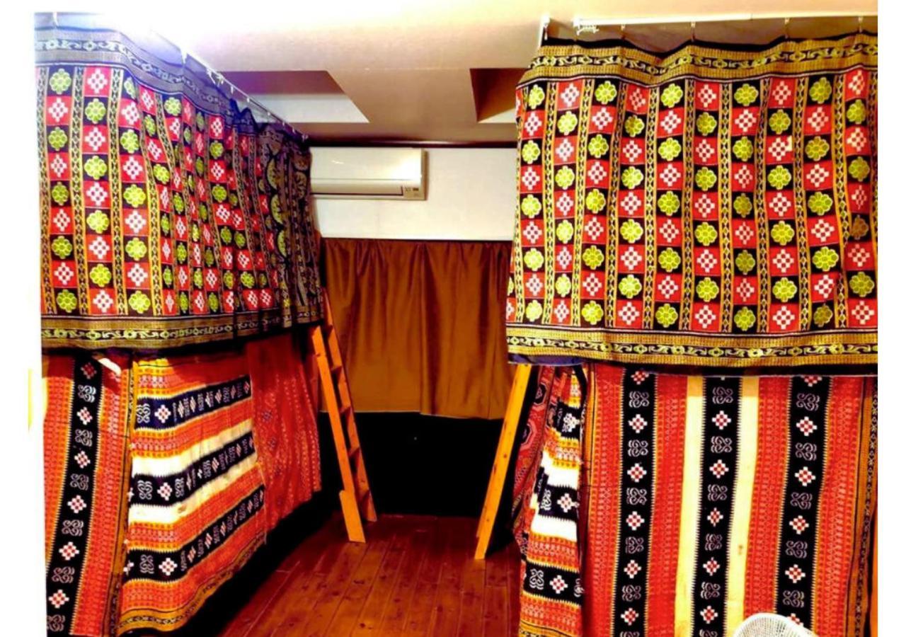 Santana Guest House Ōsaka Extérieur photo